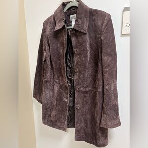 grungetastic leather jacket in good condition